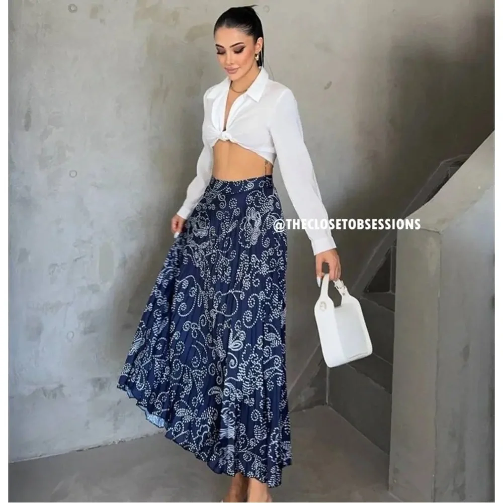 Zara, Navy/white, Printed pleated midi skirt, Medium